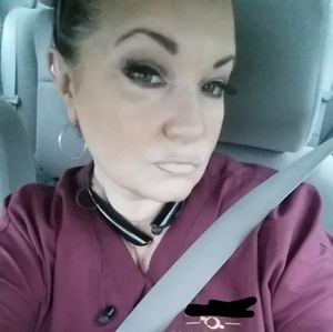 Meet your Posher, Lorraine